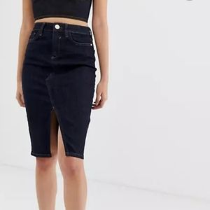 Dark wash Denim Pencil Skirt